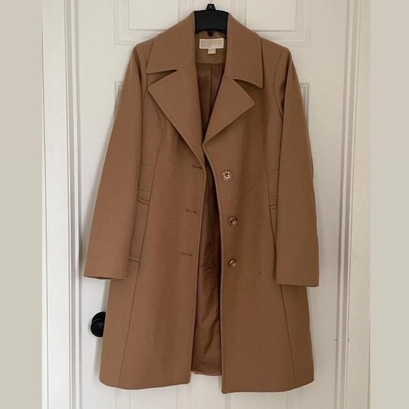 MICHAEL Michael Kors Jackets & Blazers - MICHAEL KORS CAMEL COAT size M Excellent Condition